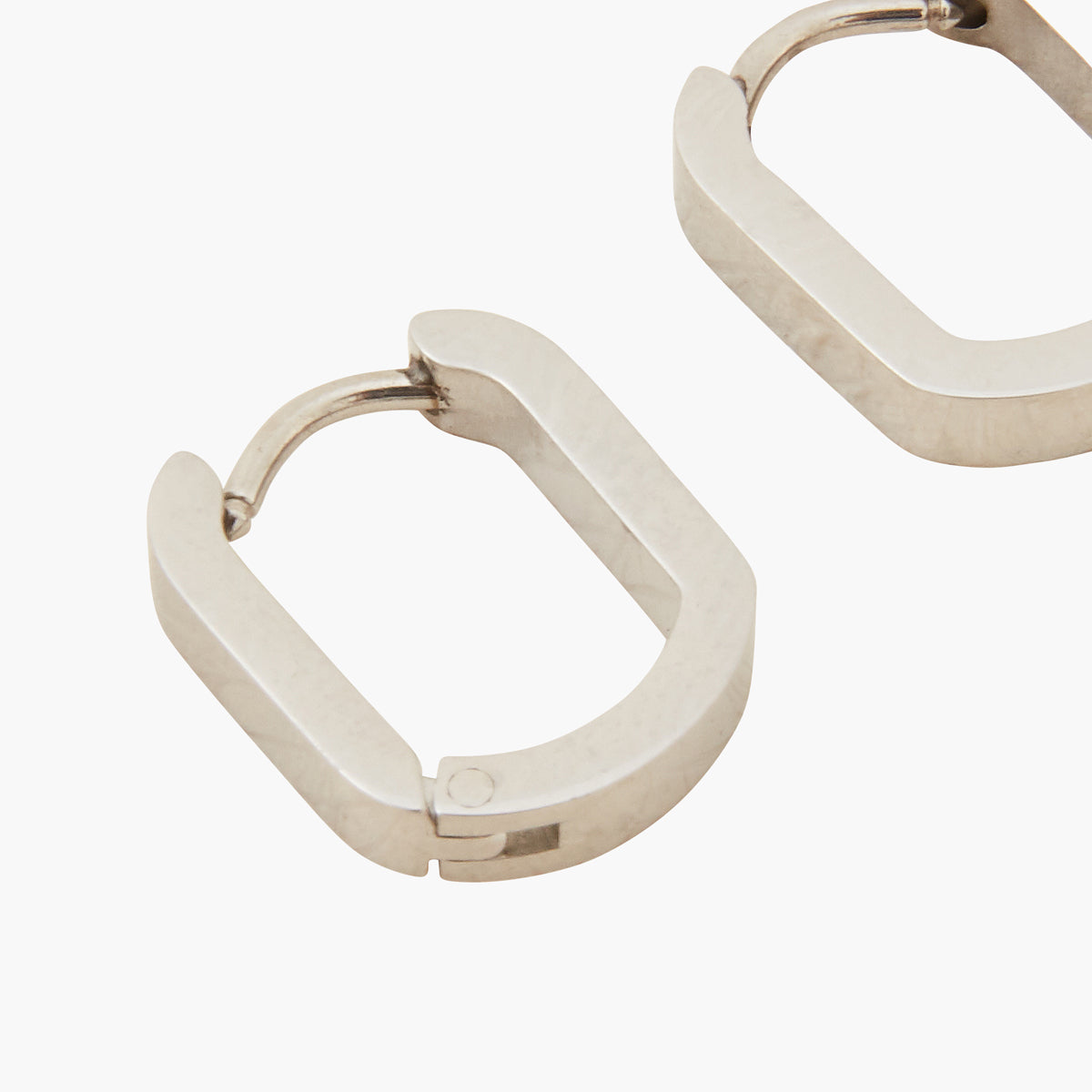 Petites créoles ovales acier inoxydable argenté