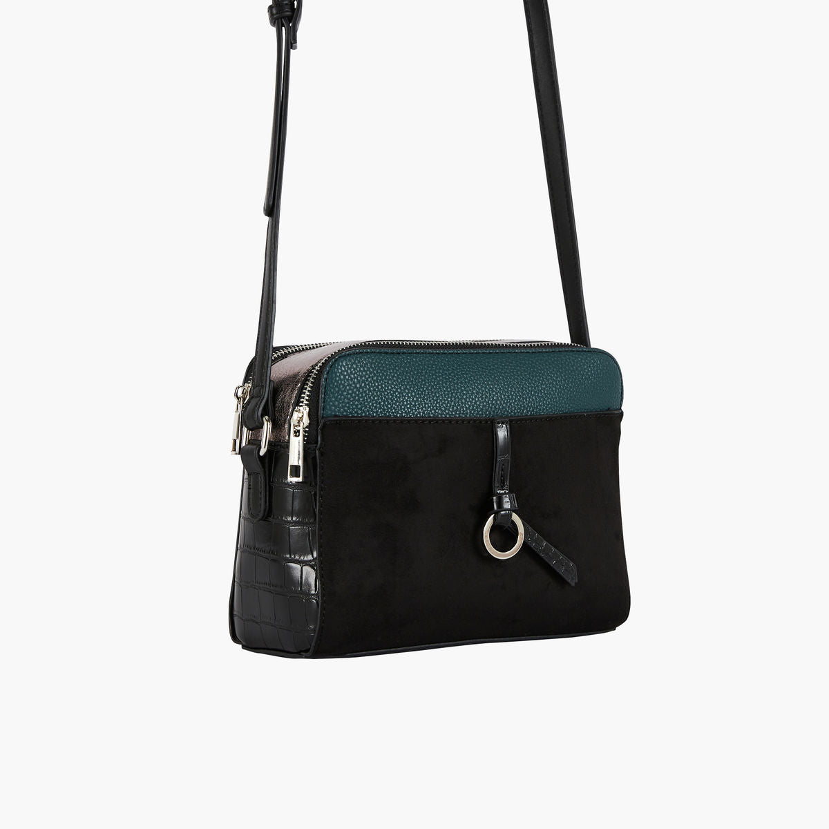 Sac bandoulière noir trimatière avec effet croco-métallisé
