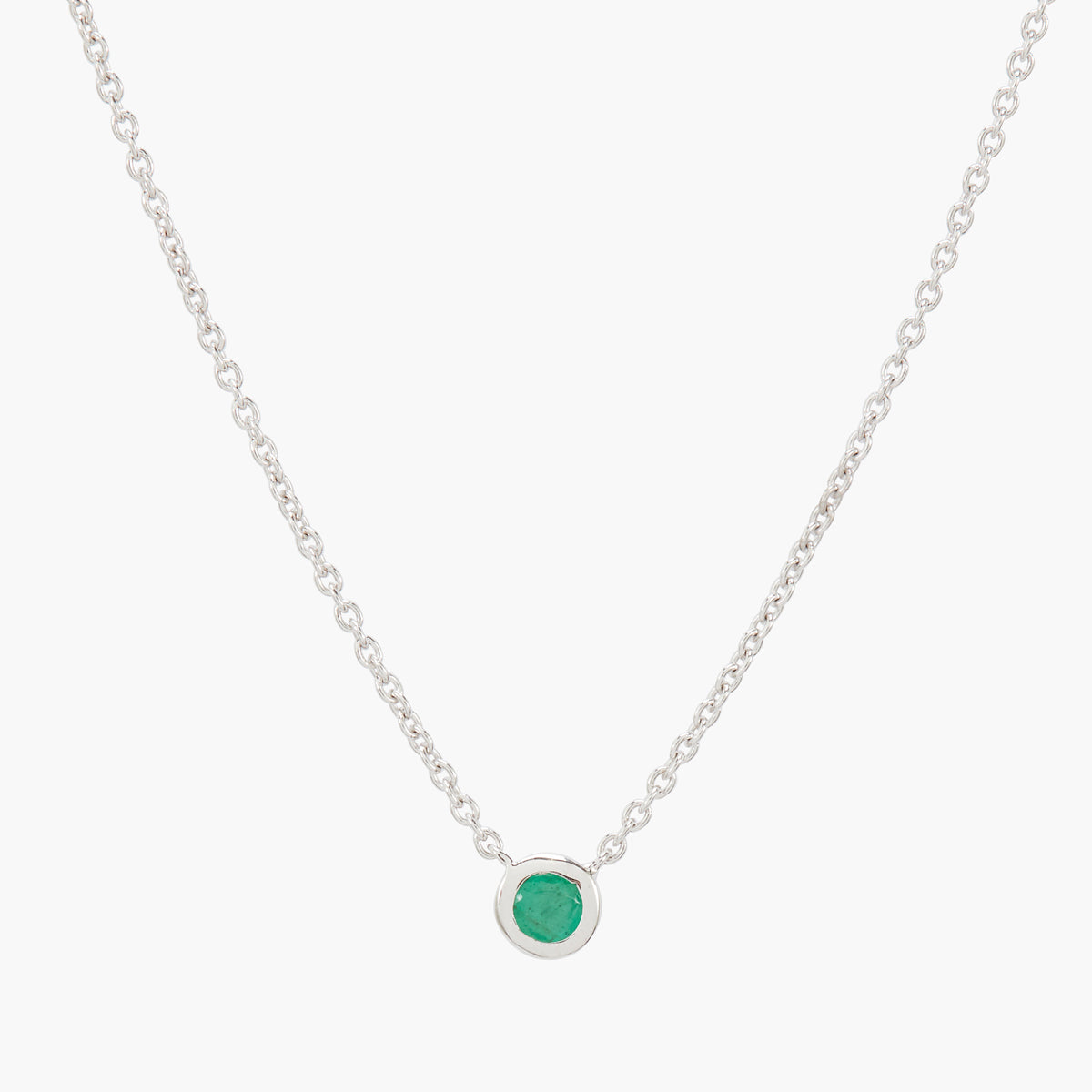 Collier argent 925 serti d'une pierre d'Emeraude