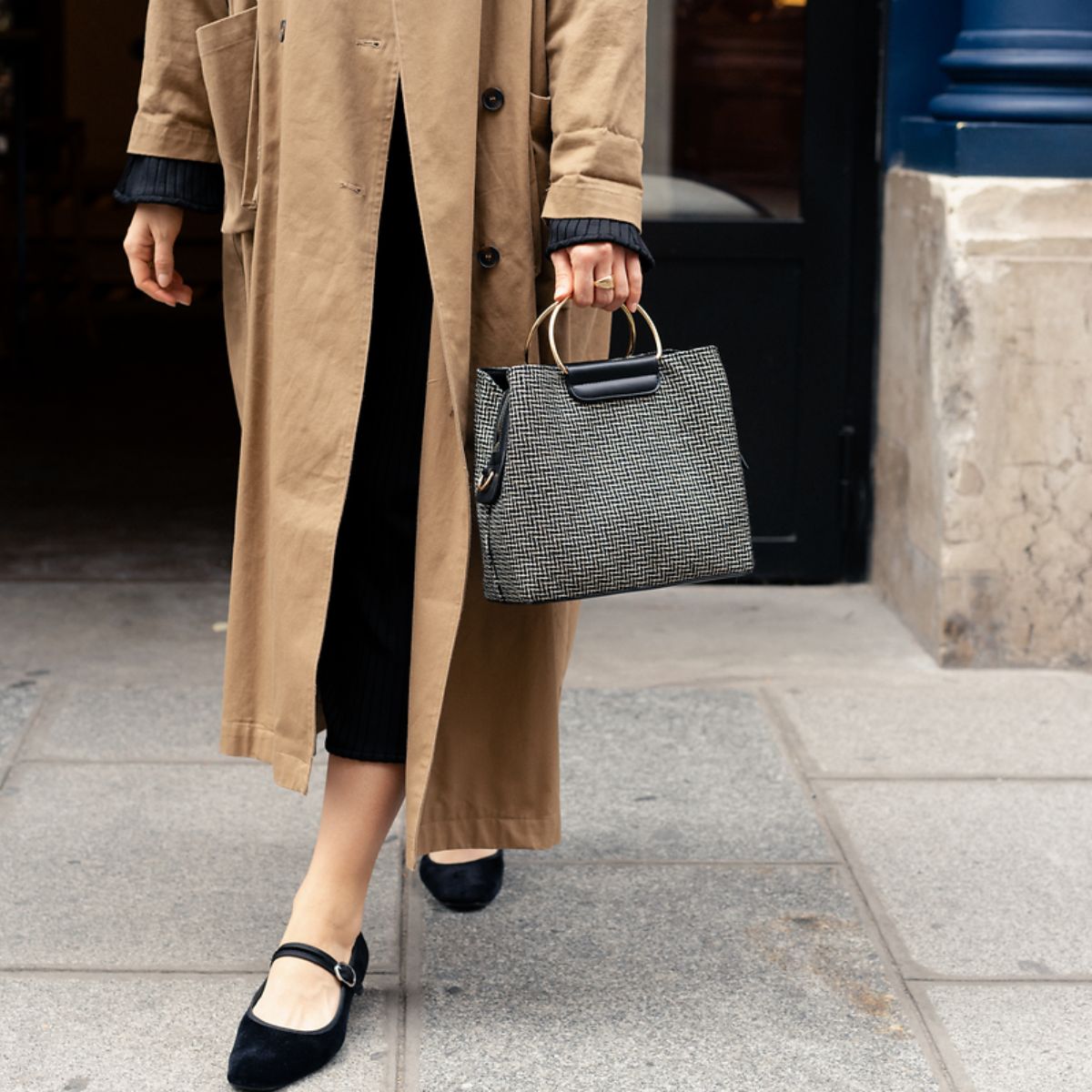 Sac à main bi-matière noir et blanc
