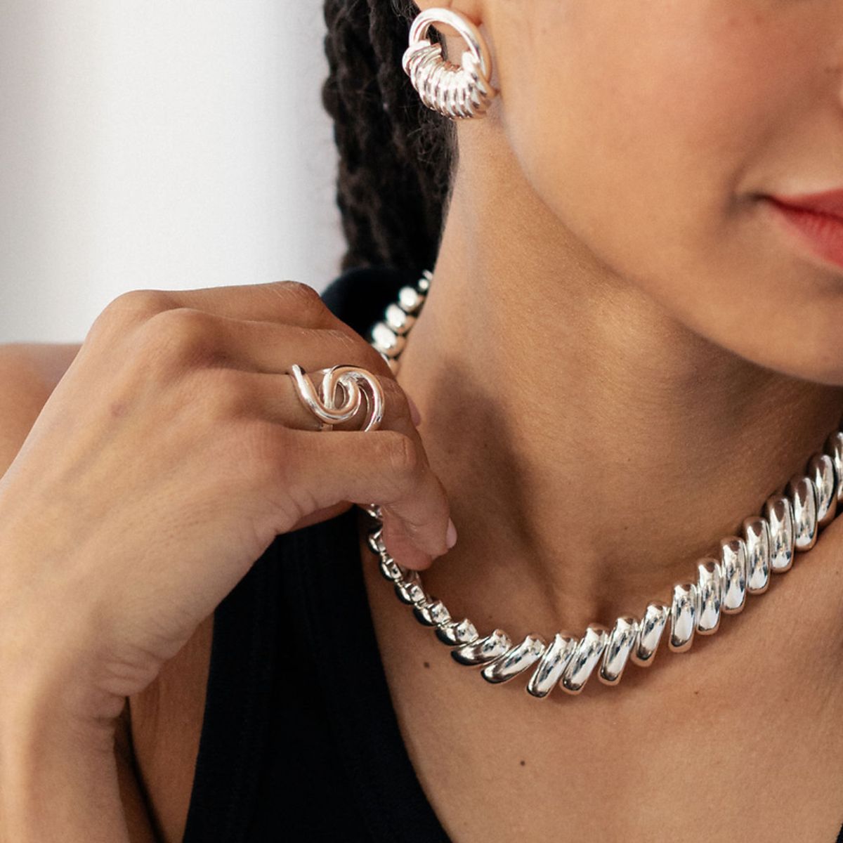 Bague entremêlée argentée