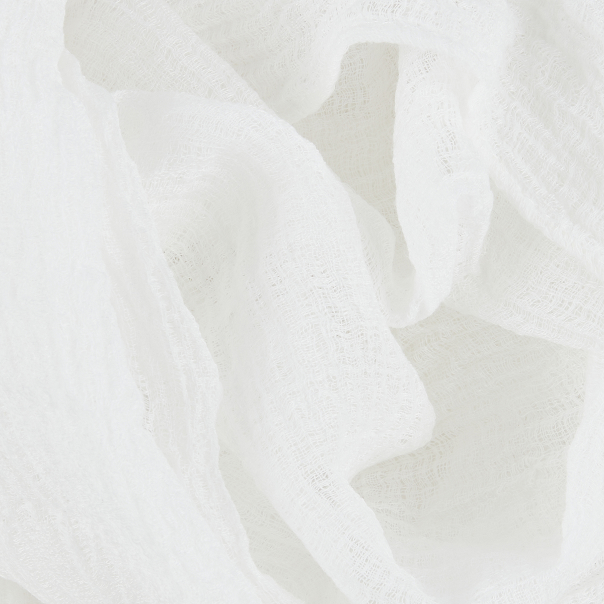 Foulard plissée blanc avec pompon