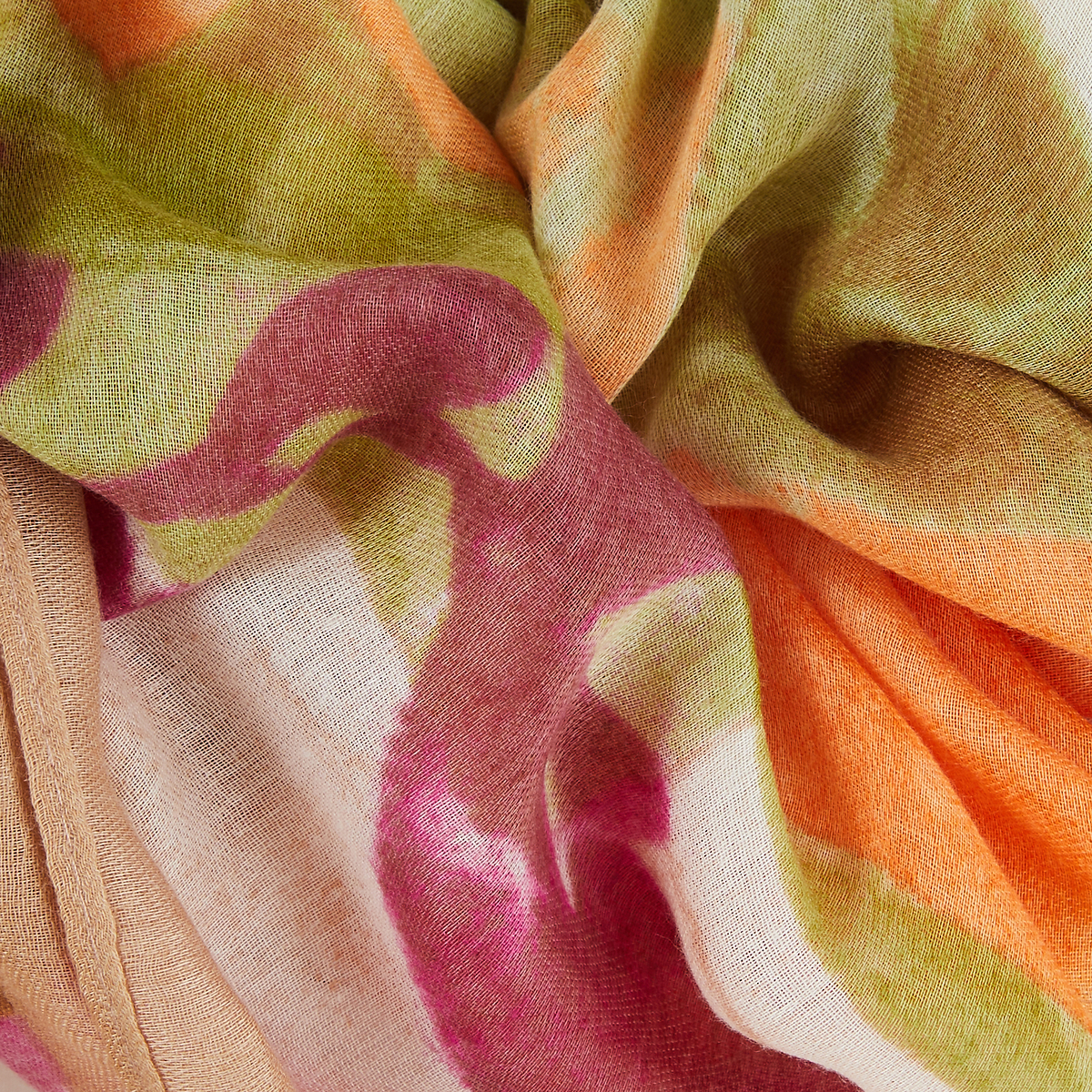 Foulard à motifs abstrait feuilles