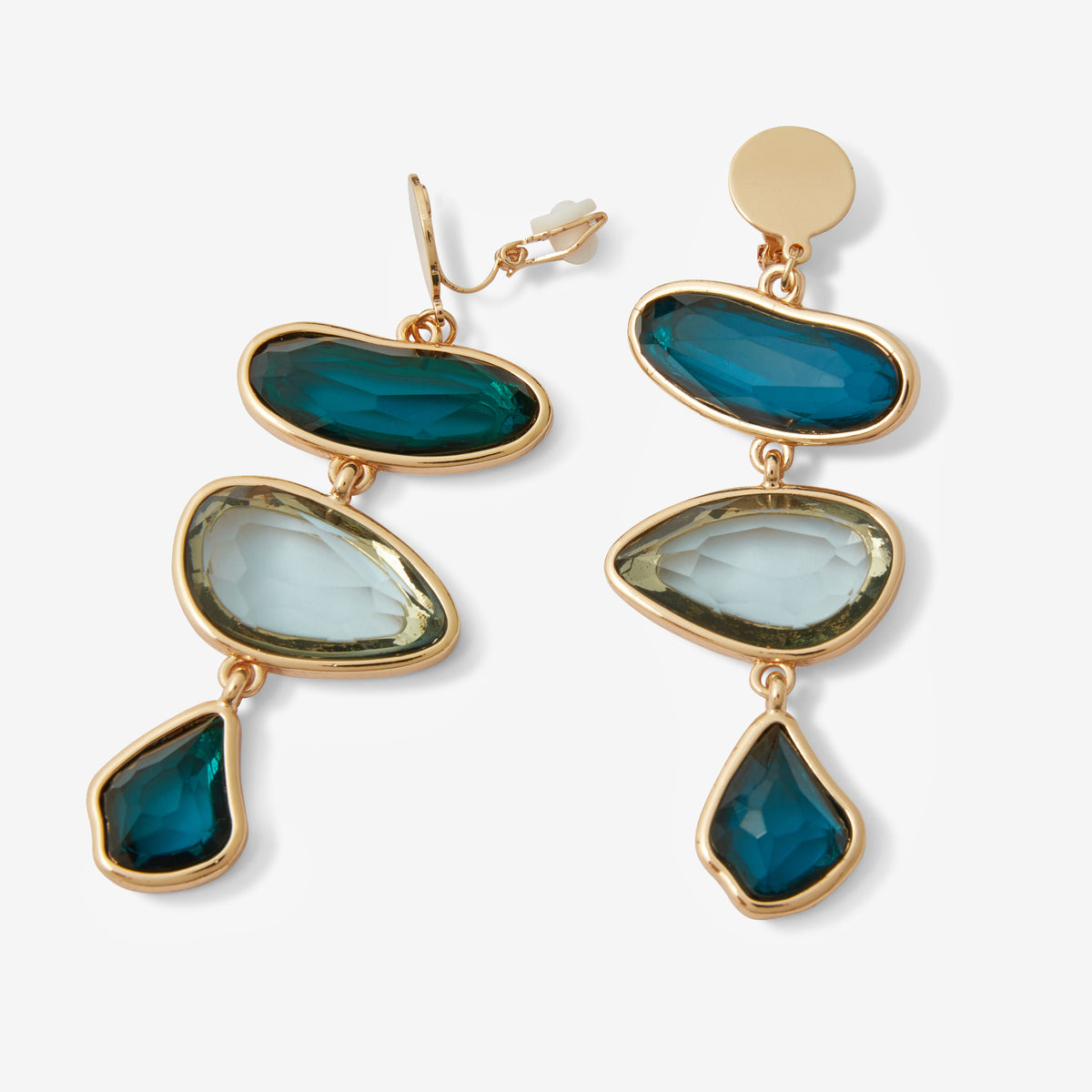 Boucles d’oreilles longues à clips facettes vertes