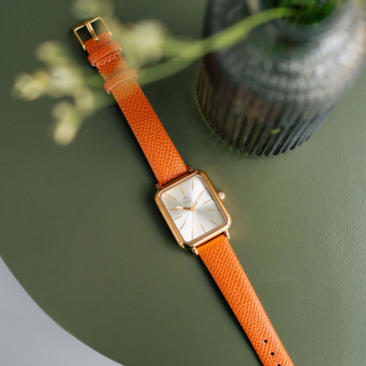 Montre cadran rectangle bracelet camel