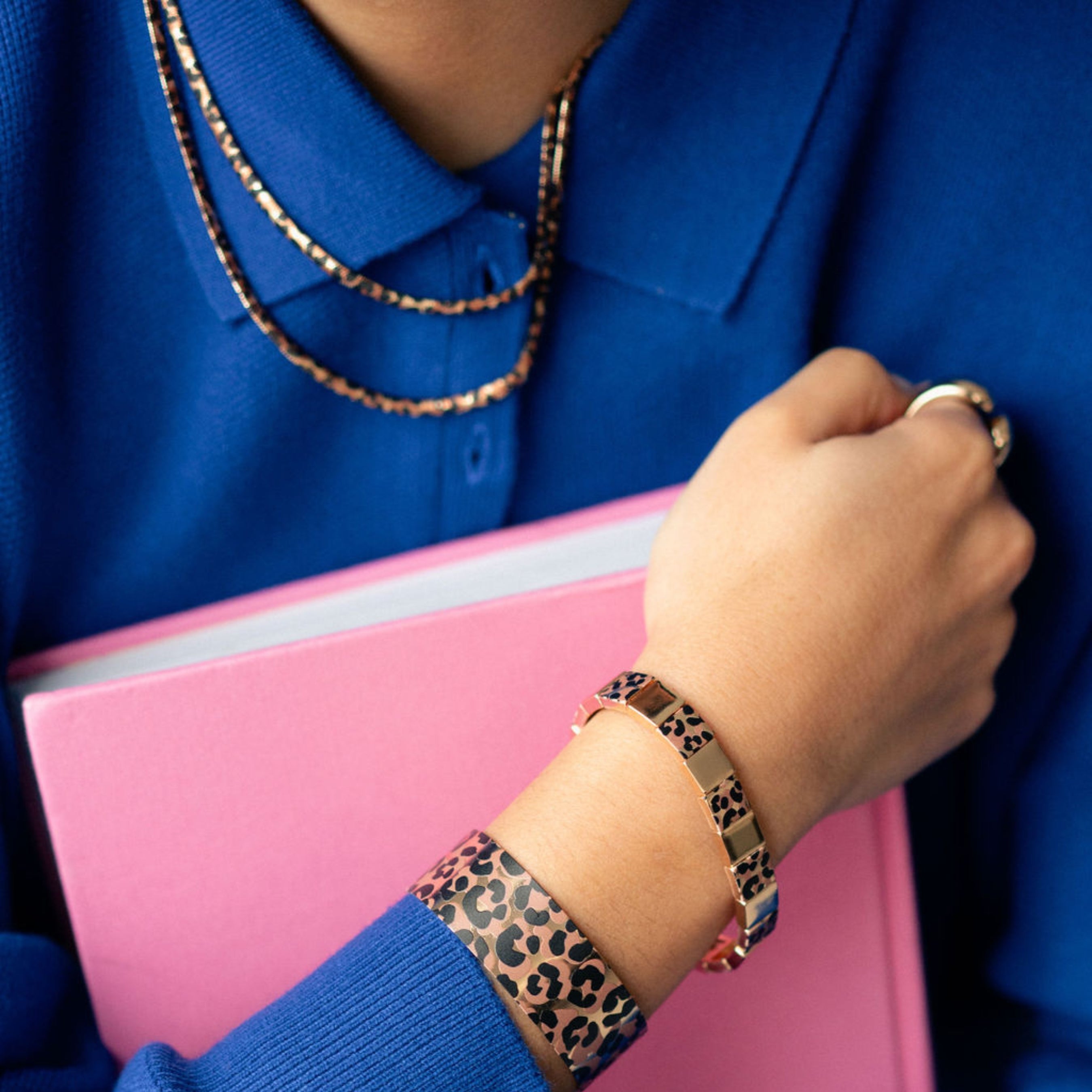 Collier 2 rangs Balagane à imprimé léopard