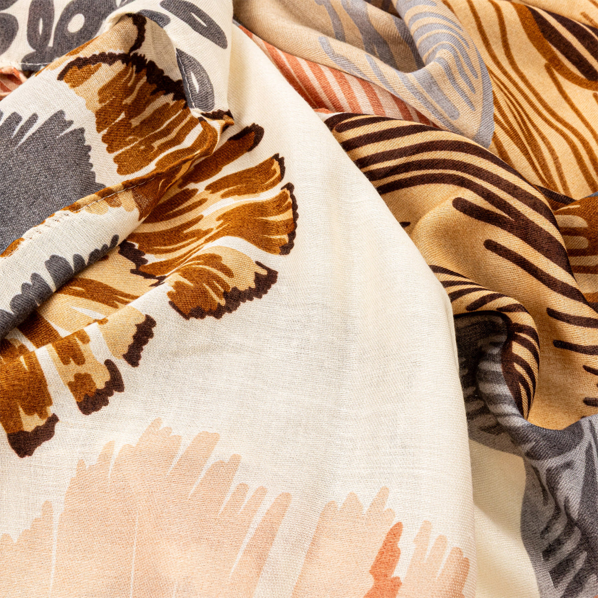 Foulard à motifs grosses fleurs multicolore