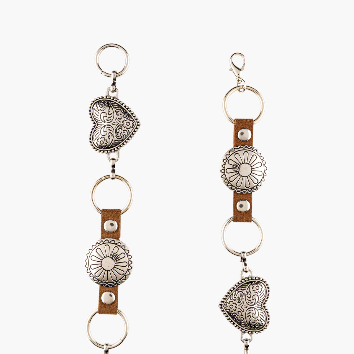 Ceinture suédé et cœur en métal argenté