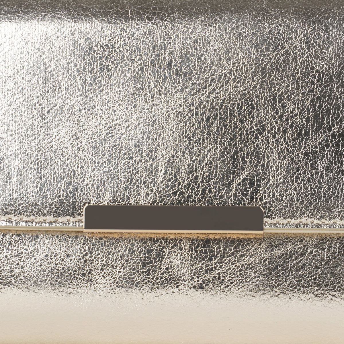 Pochette dorée métallisée