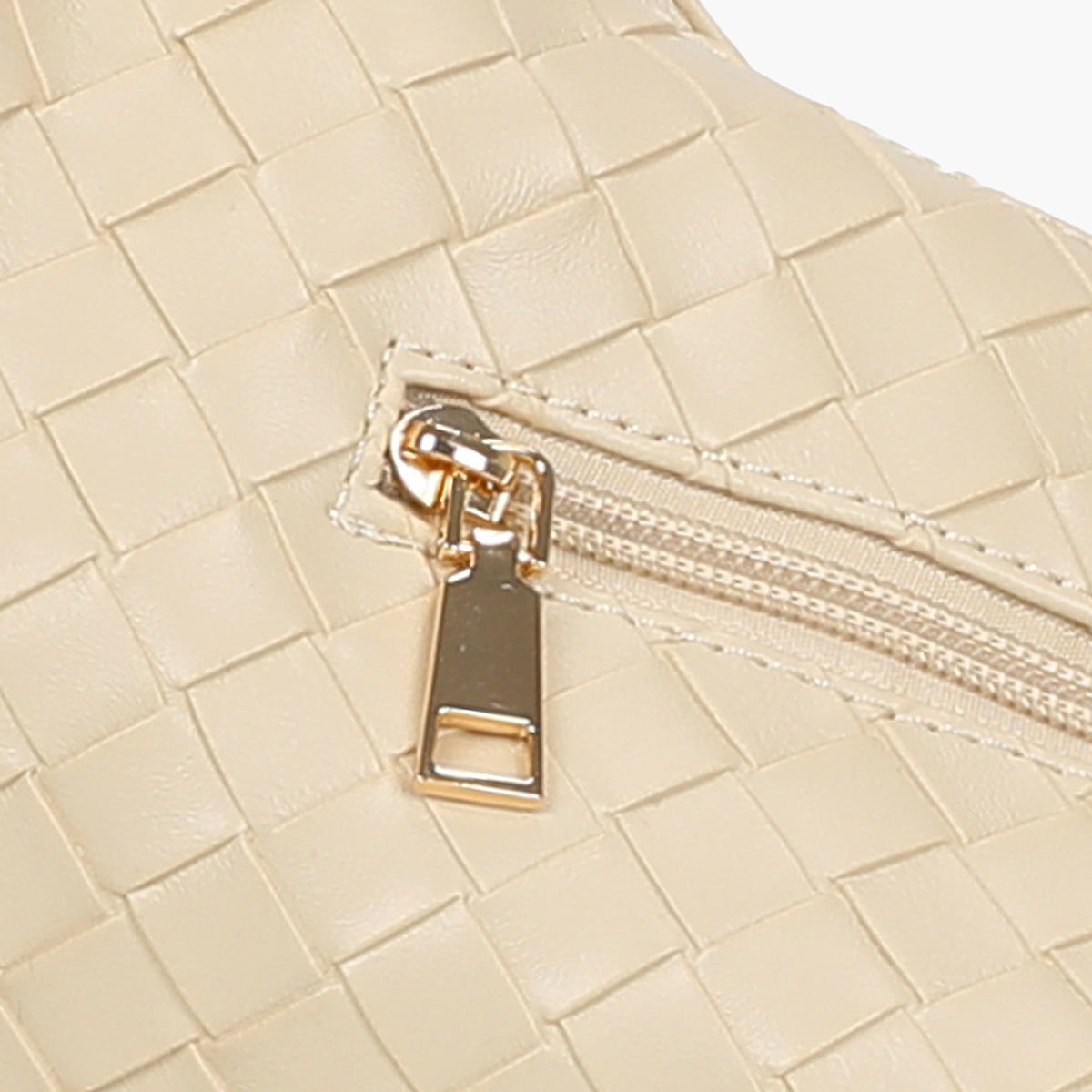 Sac demi-lune tressé écru