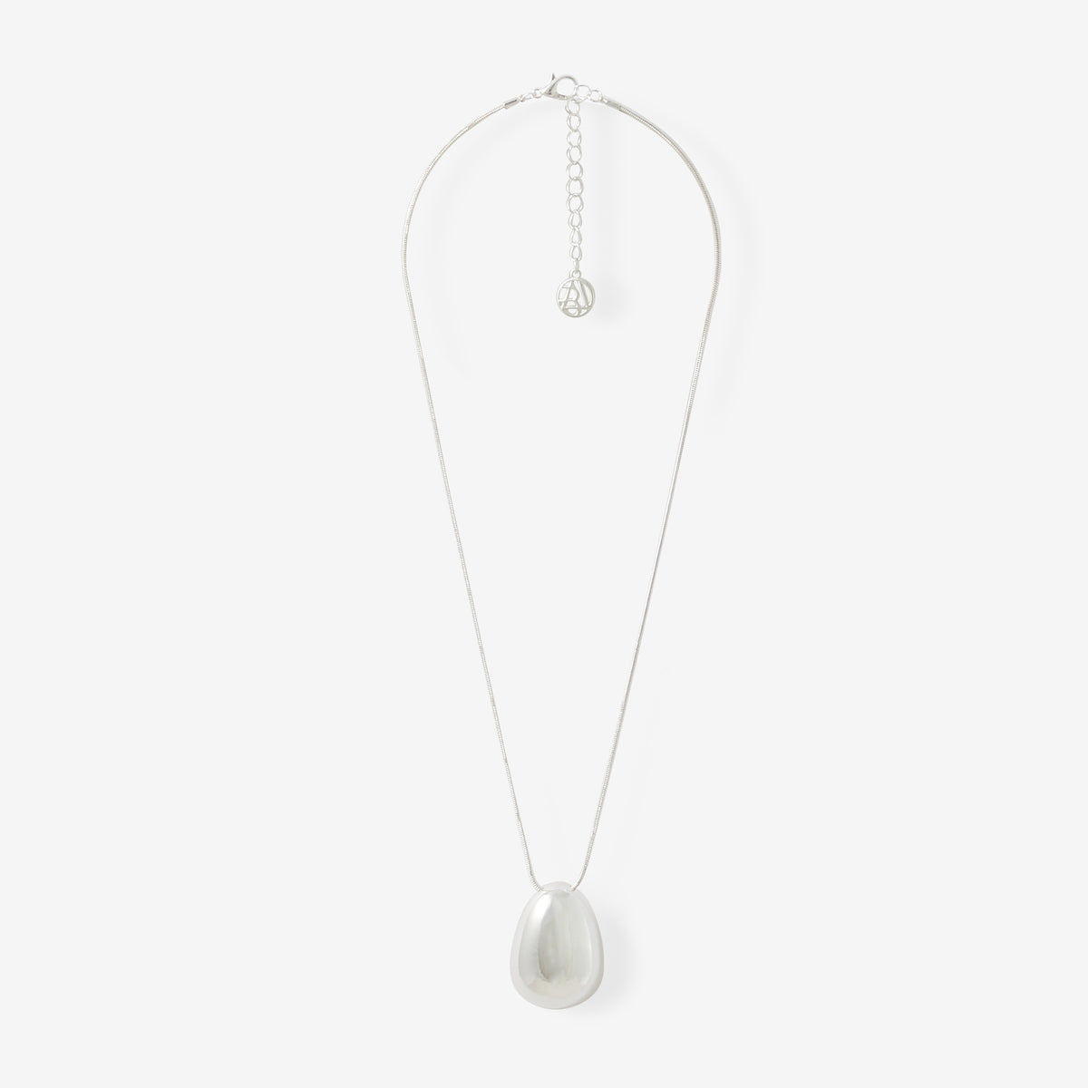 Collier chaine pendentif galet argenté
