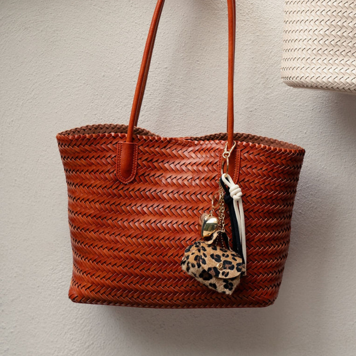 Porte-clés cœur et sac léopard