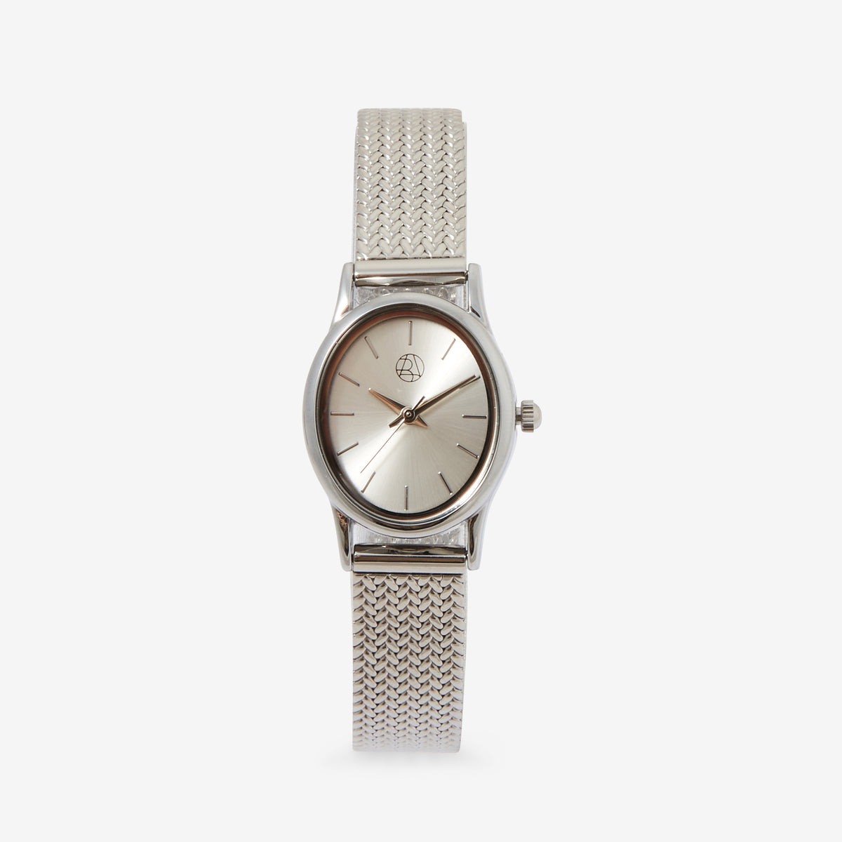 Montre cadran ovale bracelet maille argenté