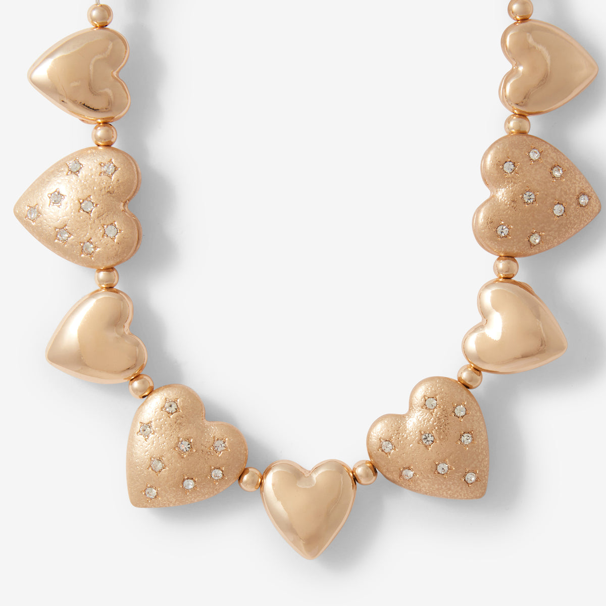 Collier cœurs en métal doré avec strass