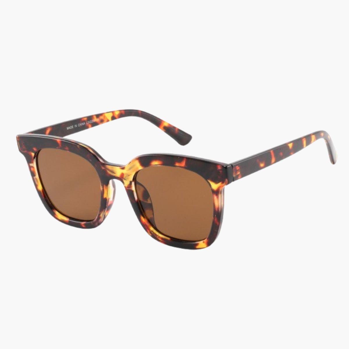 Lunettes de soleil écaille marron forme carrée