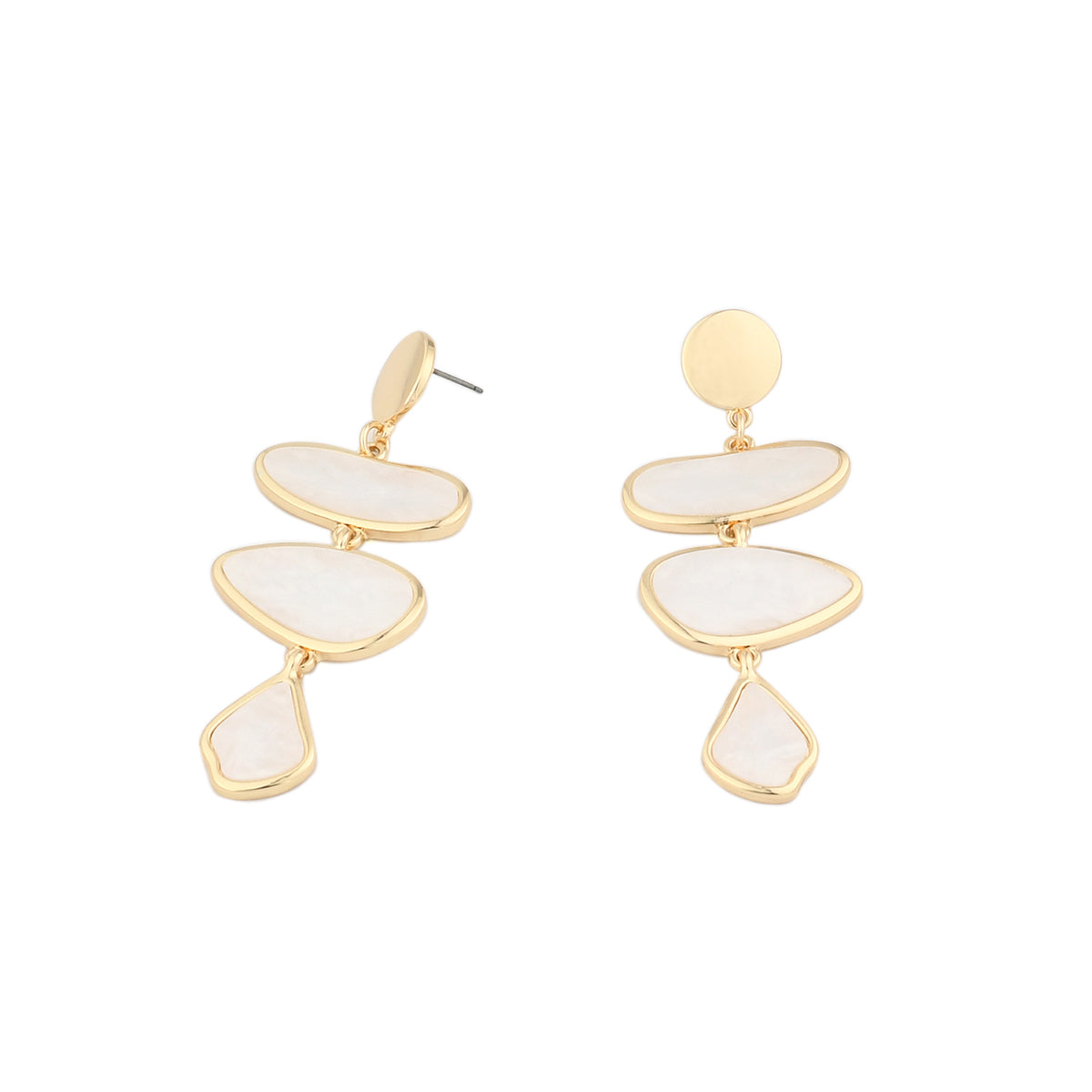 Longues boucles d'oreilles nacrées
