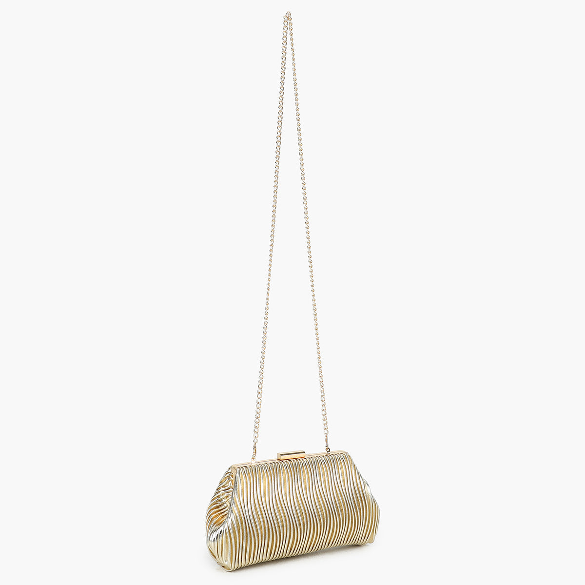 Minaudière métallisée dorée