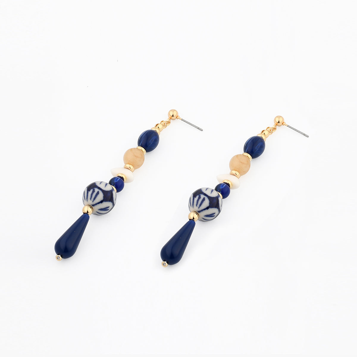 Boucles d'oreilles longues perles fantaisie bleu