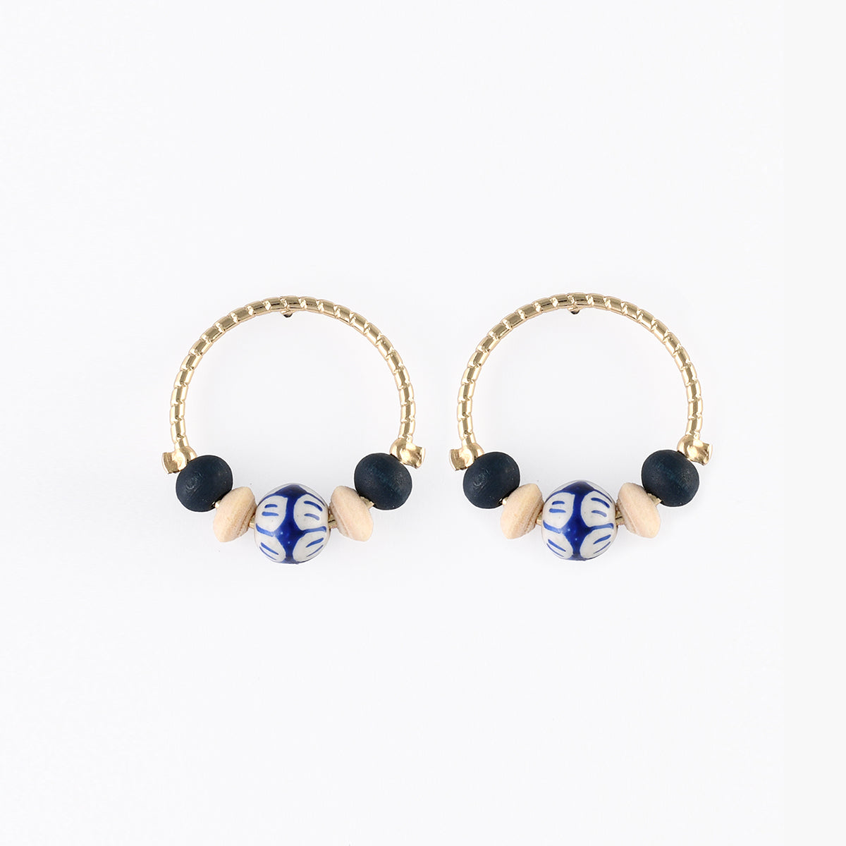 Boucles d'oreilles rondes perles céramique bleu