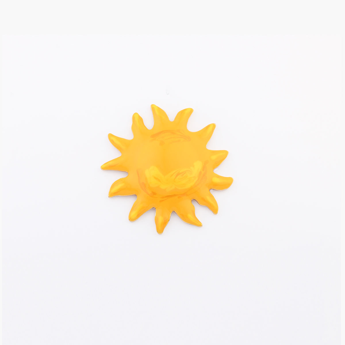 Pin's soleil jaune