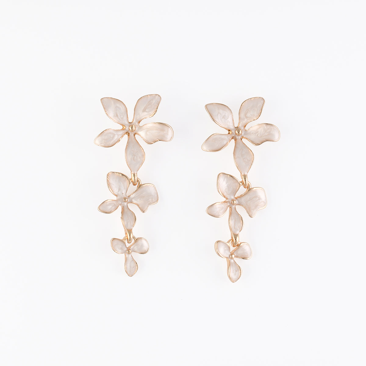 Boucles d'oreilles 3 fleurs ivoire