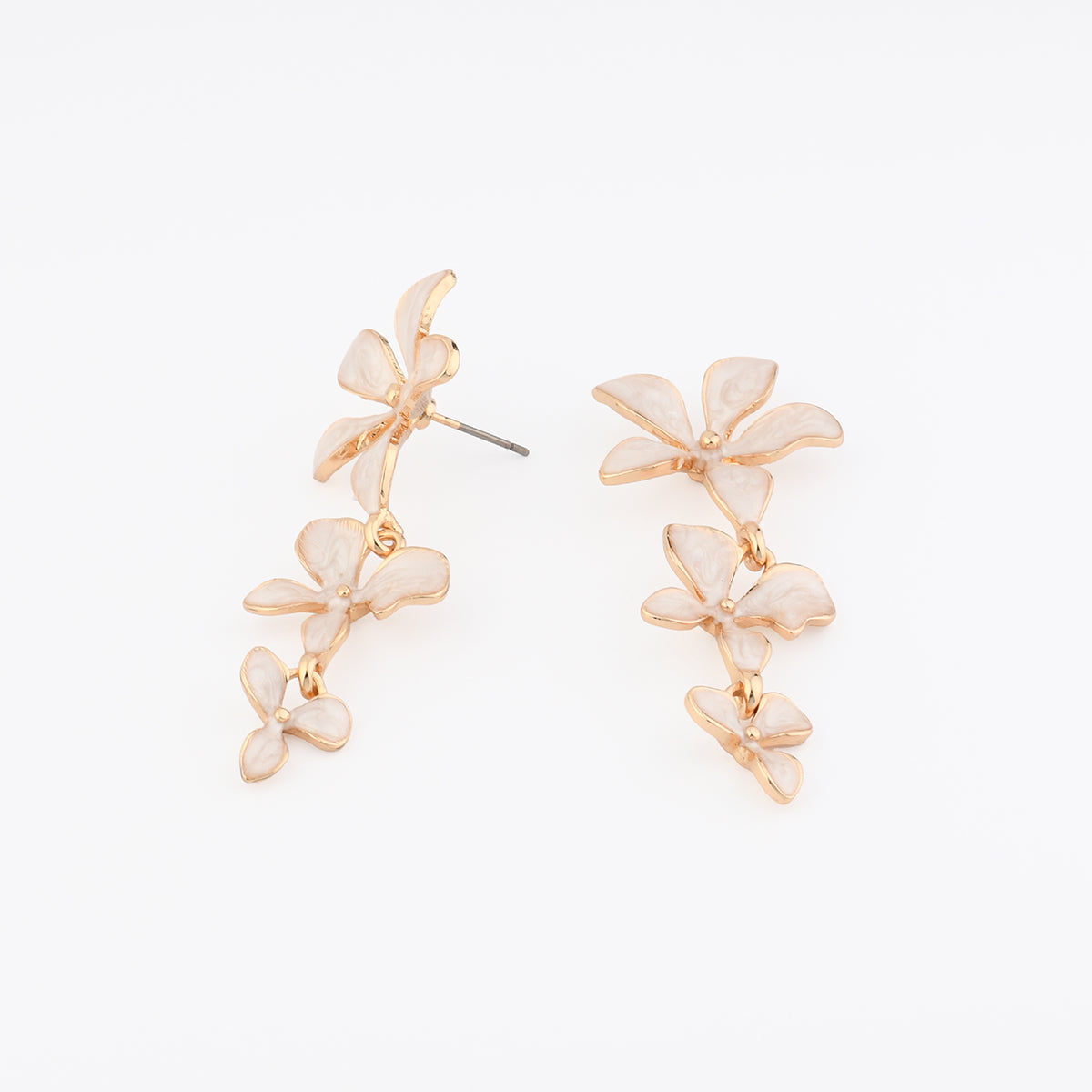 Boucles d'oreilles 3 fleurs ivoire
