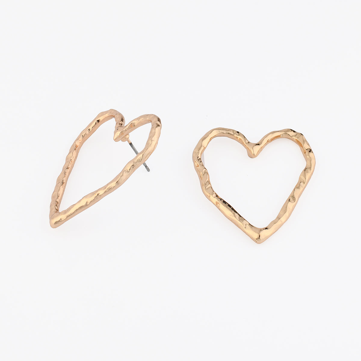Boucles d'oreilles cœurs martelés dorés