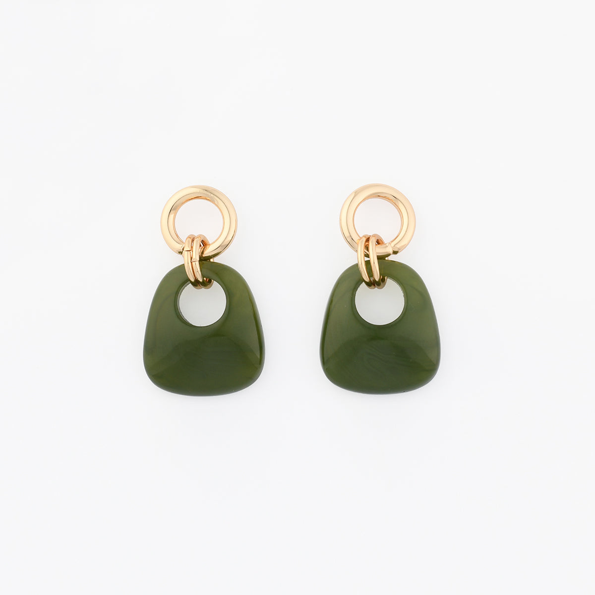 Boucles d'oreilles vertes en résine