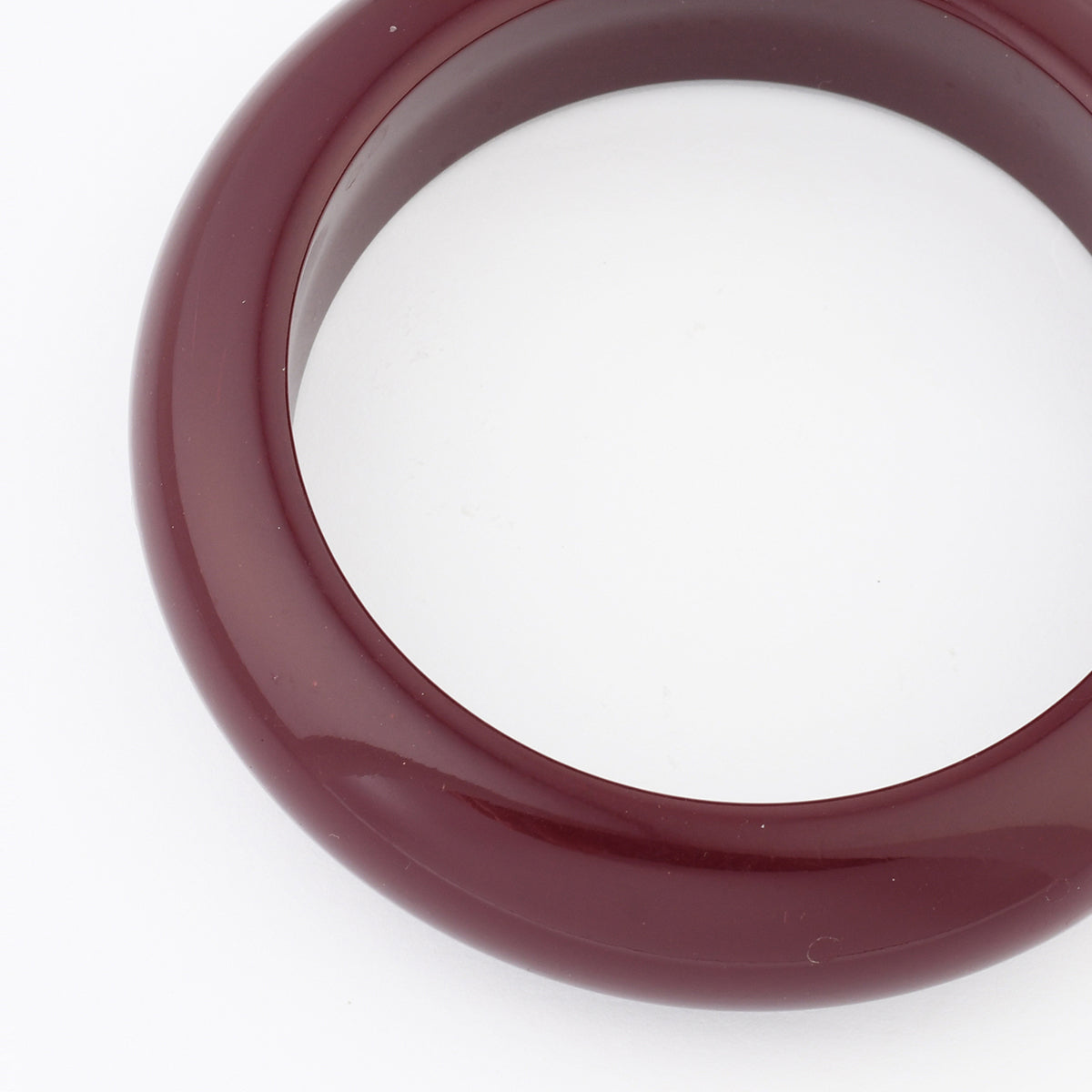 Bangle en résine bordeaux