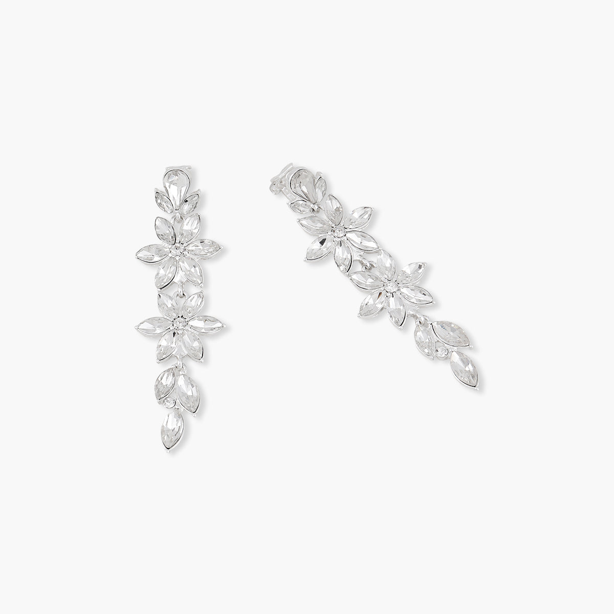 Boucles d'oreilles clips - fleurs pendantes strassées