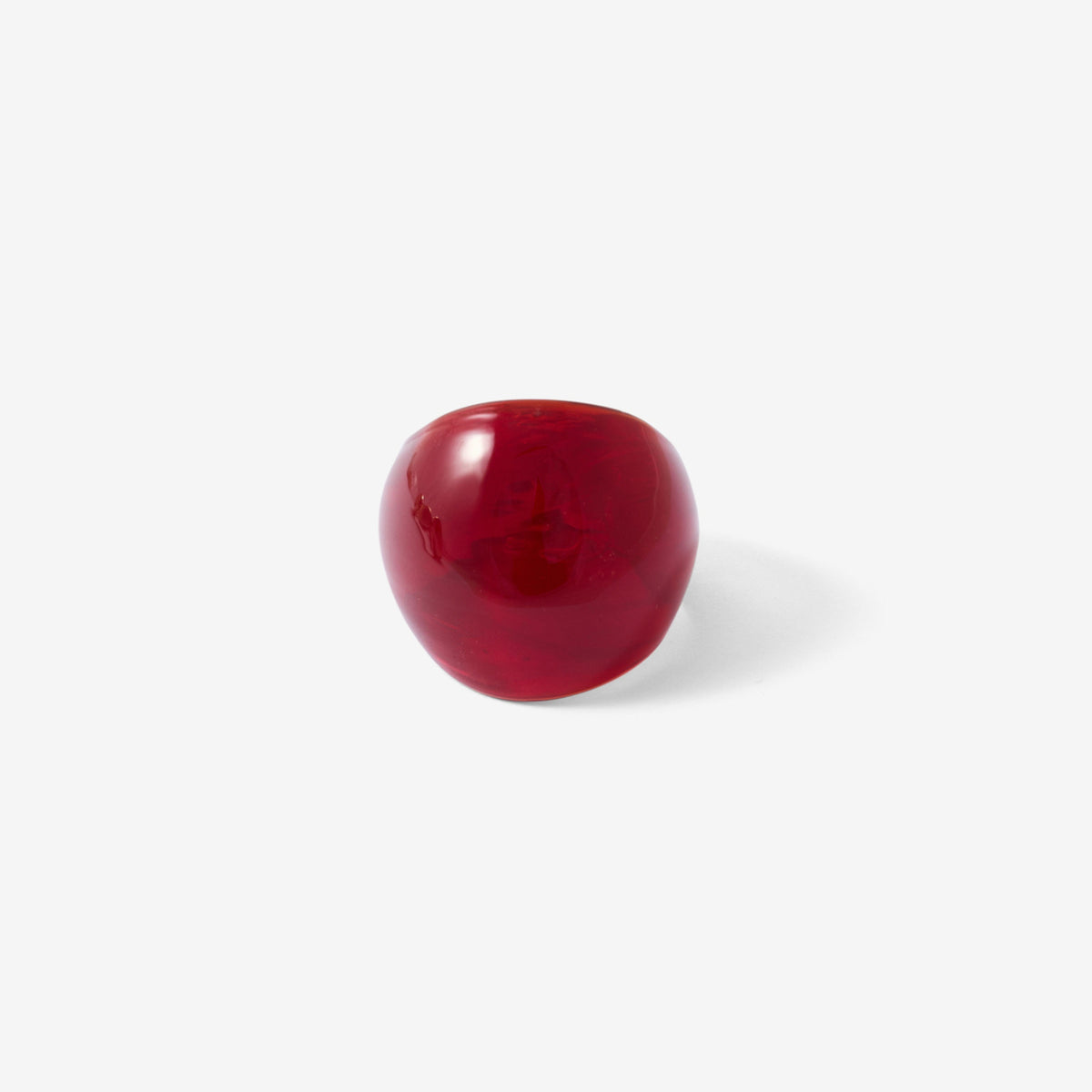 Grosse bague en verre bordeaux