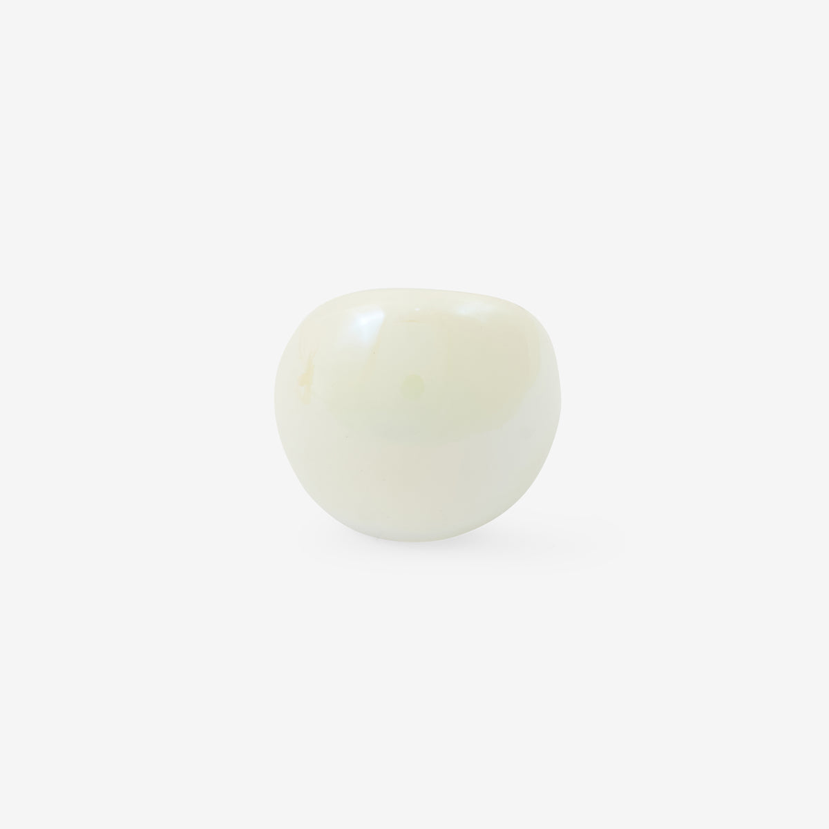 Grosse bague en verre blanche