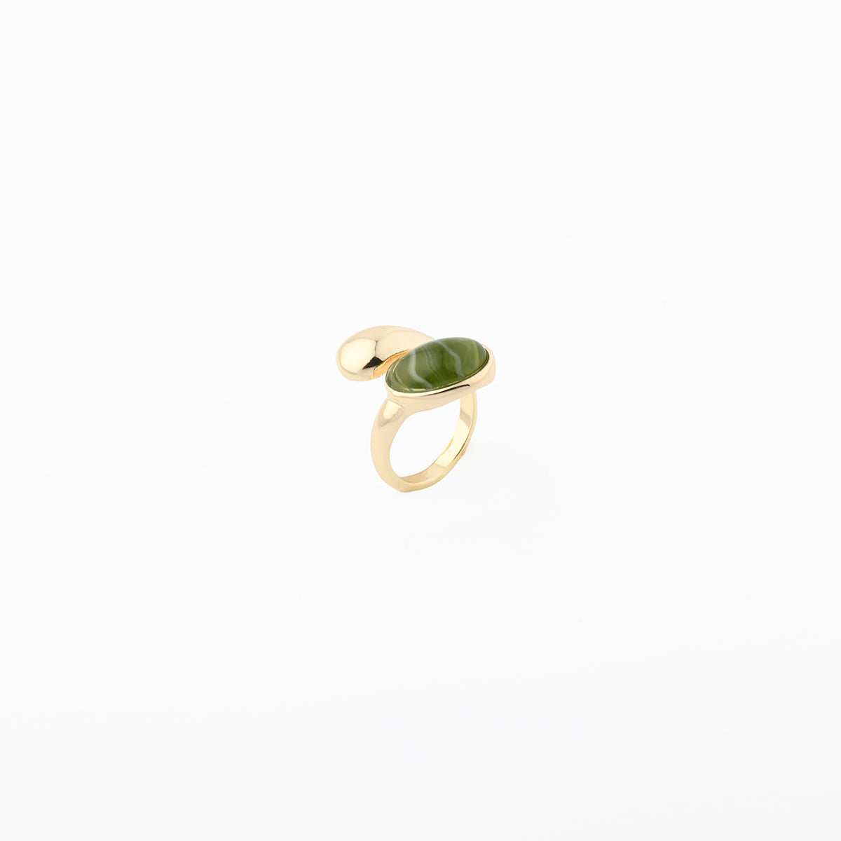 Bague cabochon vert