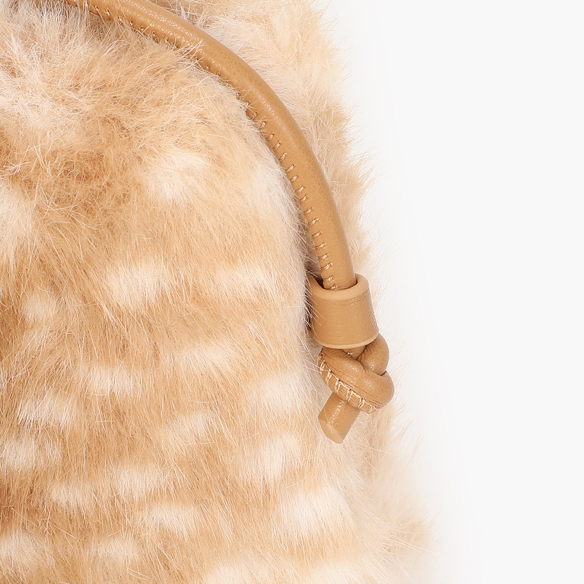 Petit sac à bandoulière texturé motif bambi beige