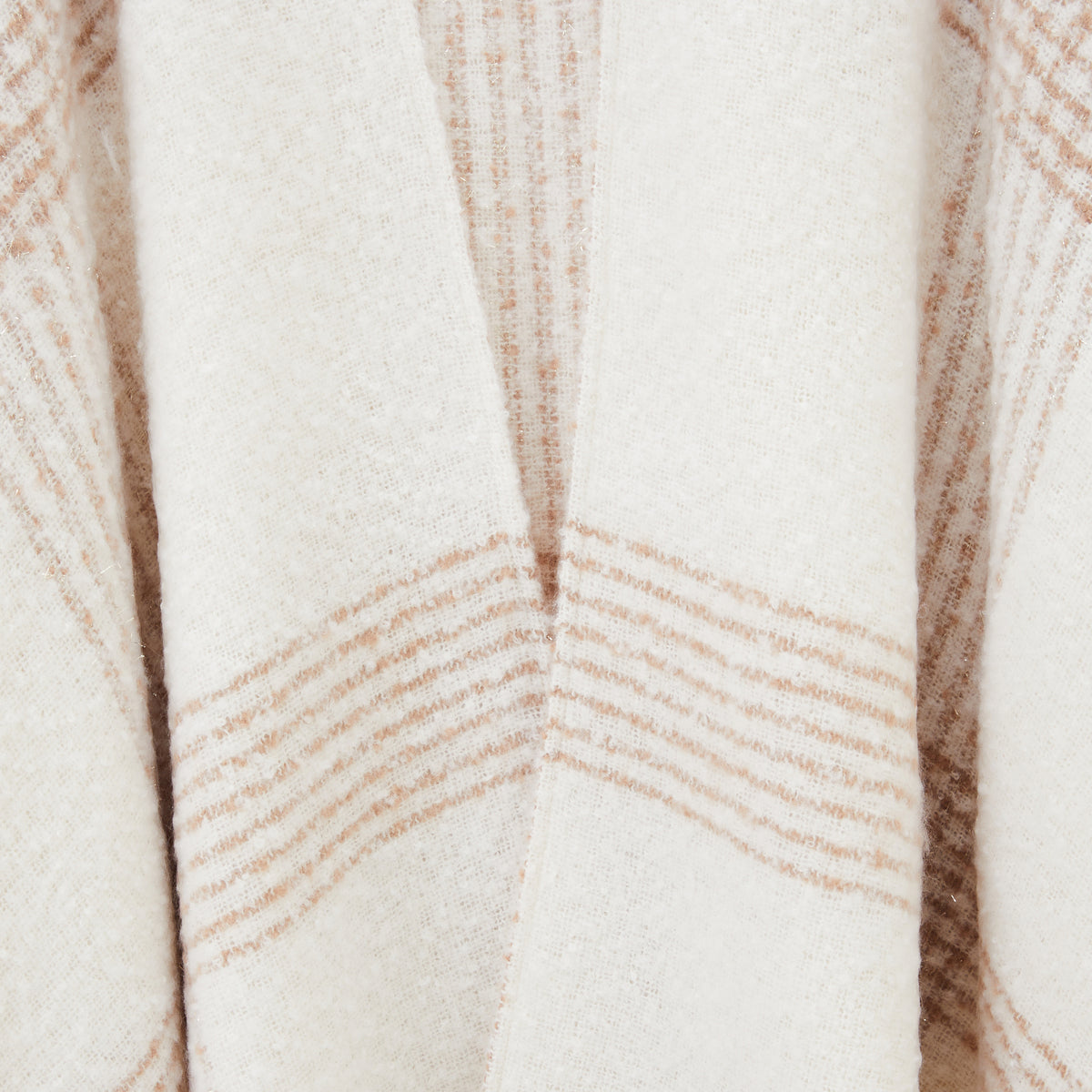 Poncho à carreaux avec franges
