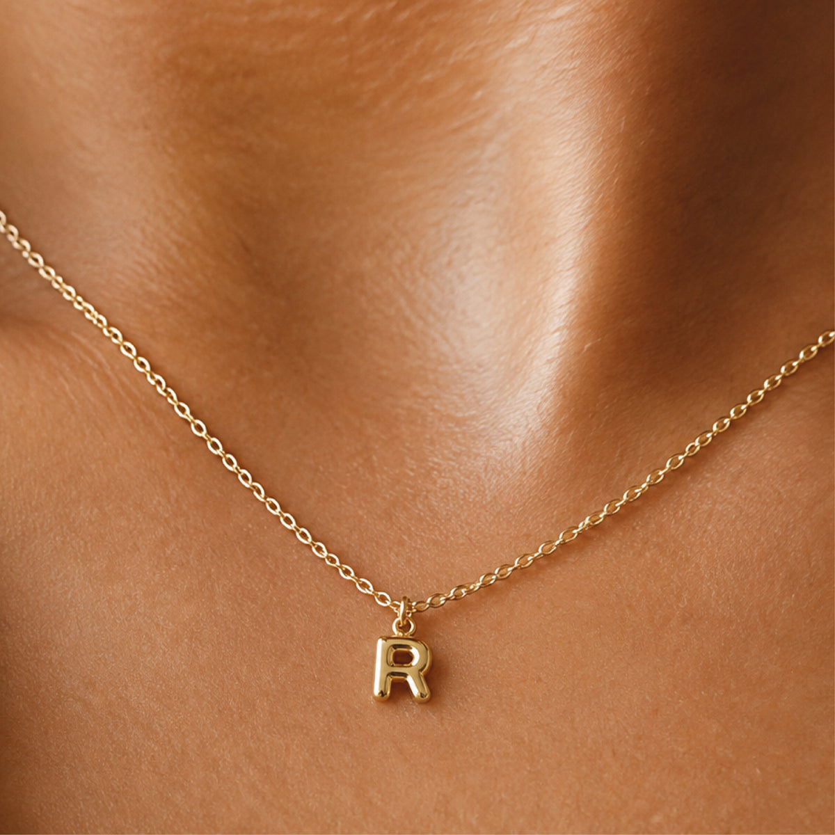 Collier à pendentif lettre R acier inoxydable