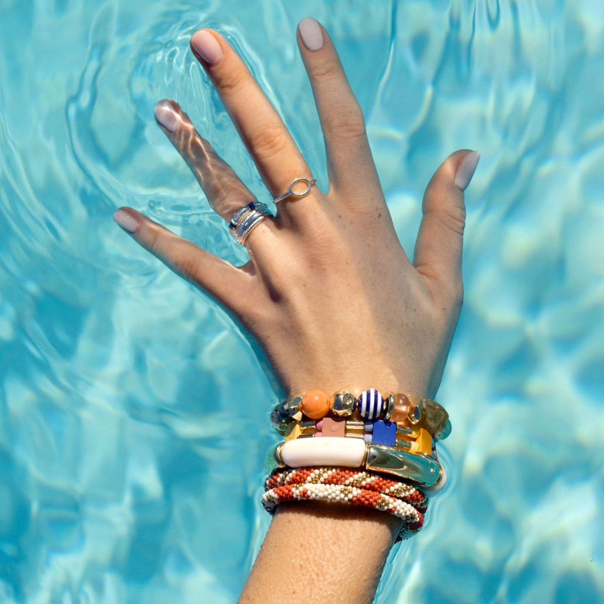 Bracelet élastique en résine ivoire