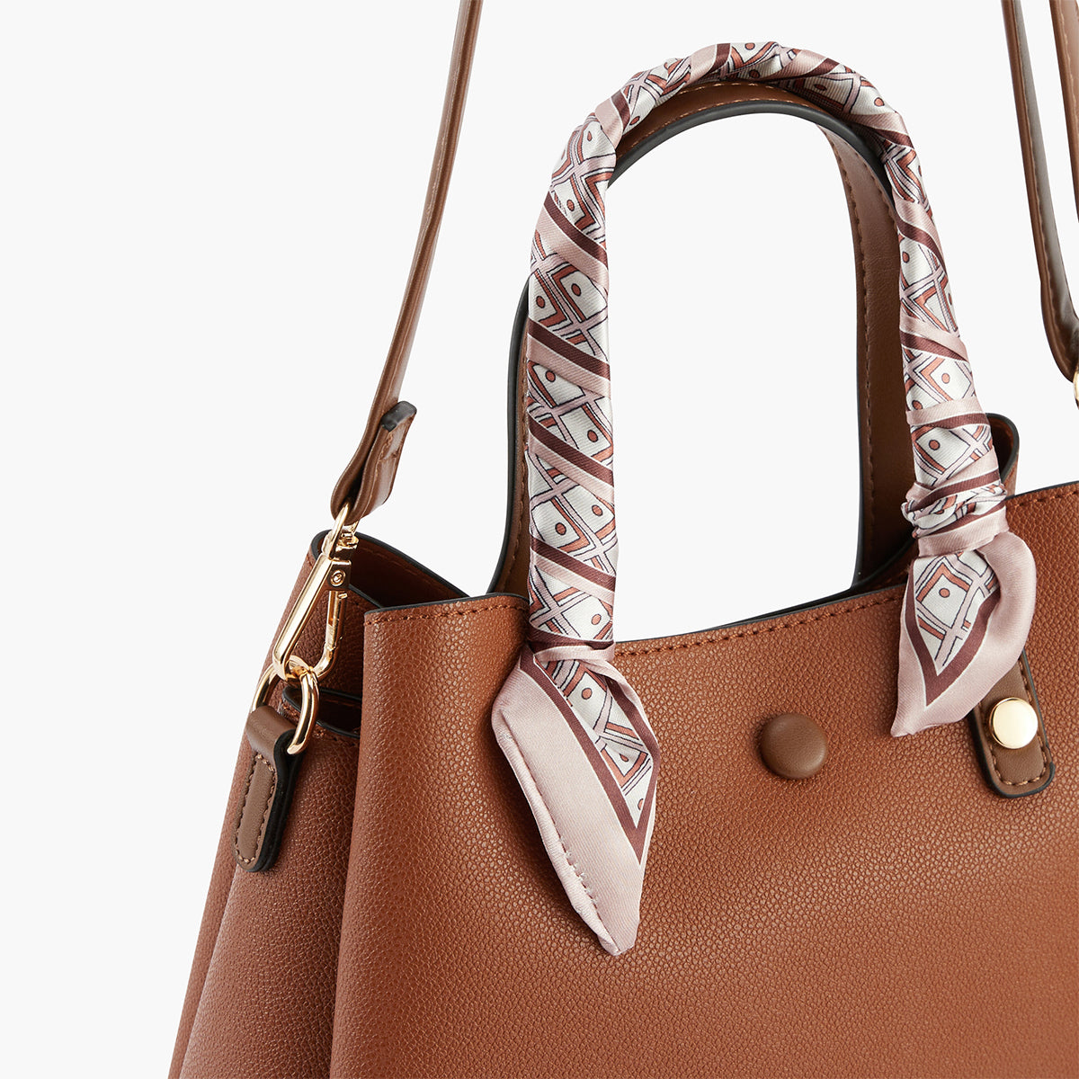 Sac à main camel avec foulard effet grainé