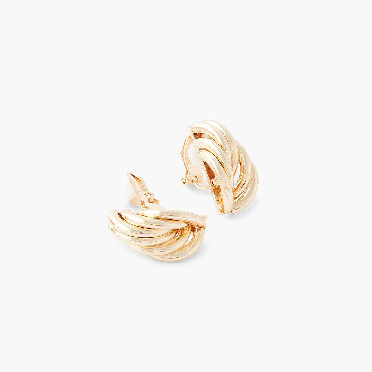 Boucles d'oreilles à clips anneaux entremêlés