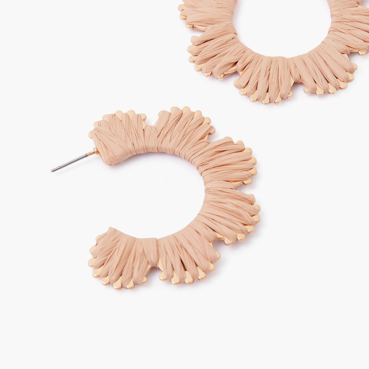 Créoles fleurs tissées en raphia