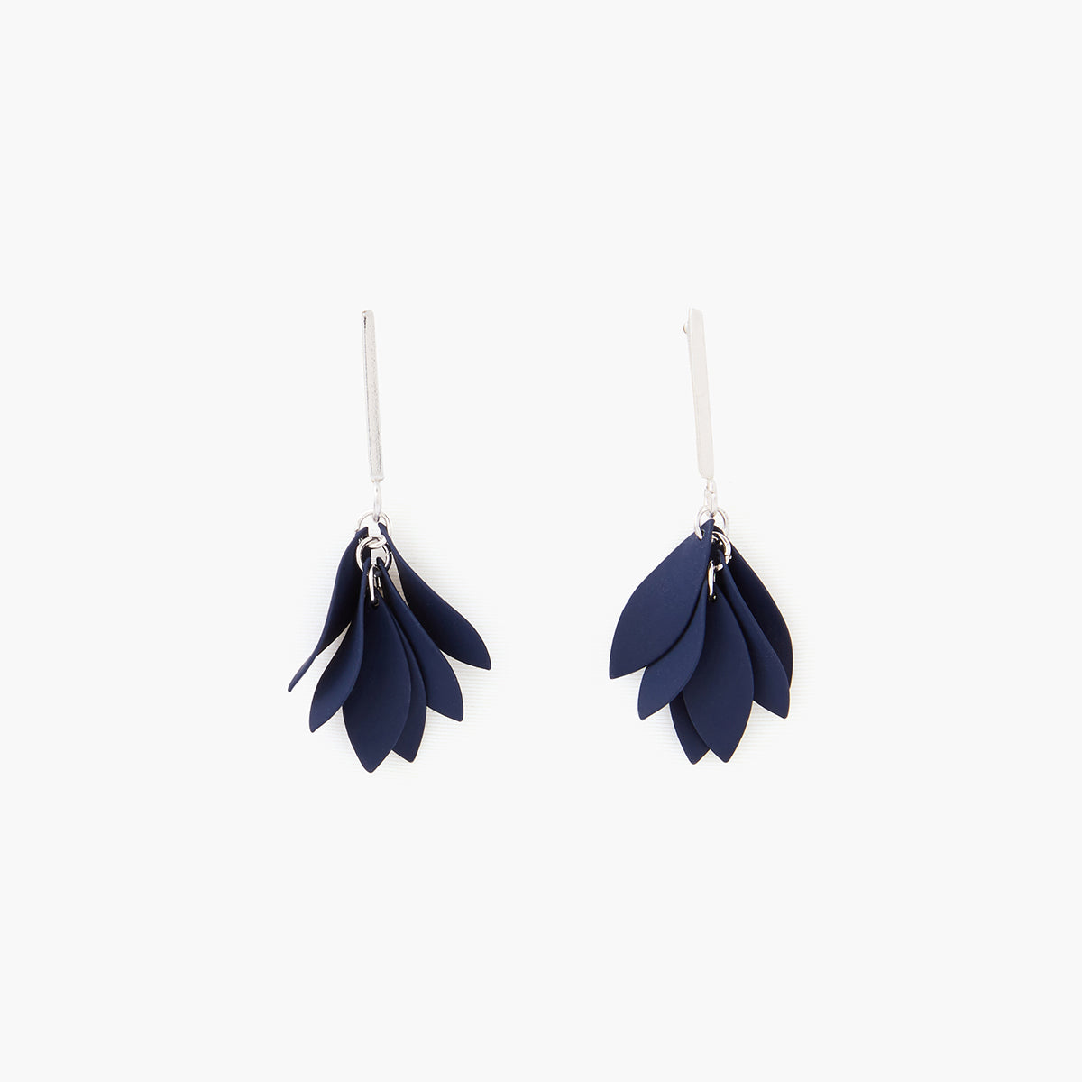 Boucles d'oreilles pétales bleus