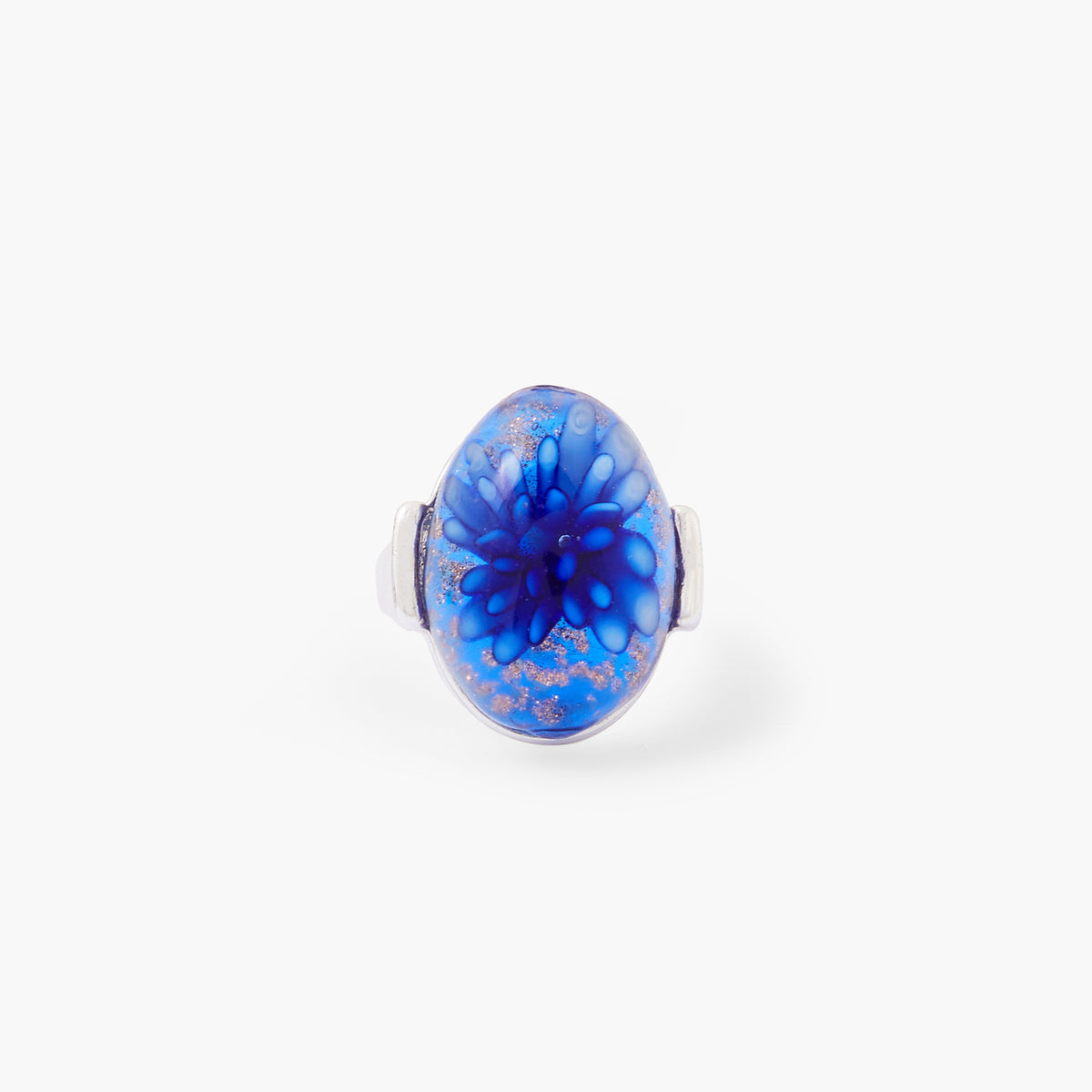 Grosse bague ovale bleue