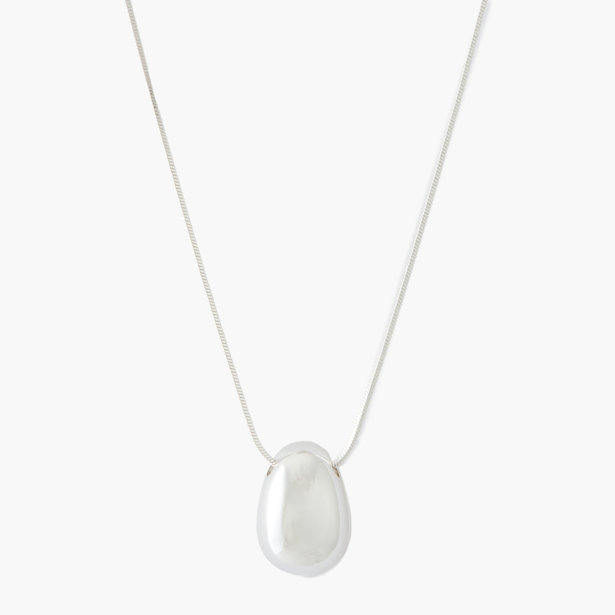 Collier chaine pendentif galet argenté