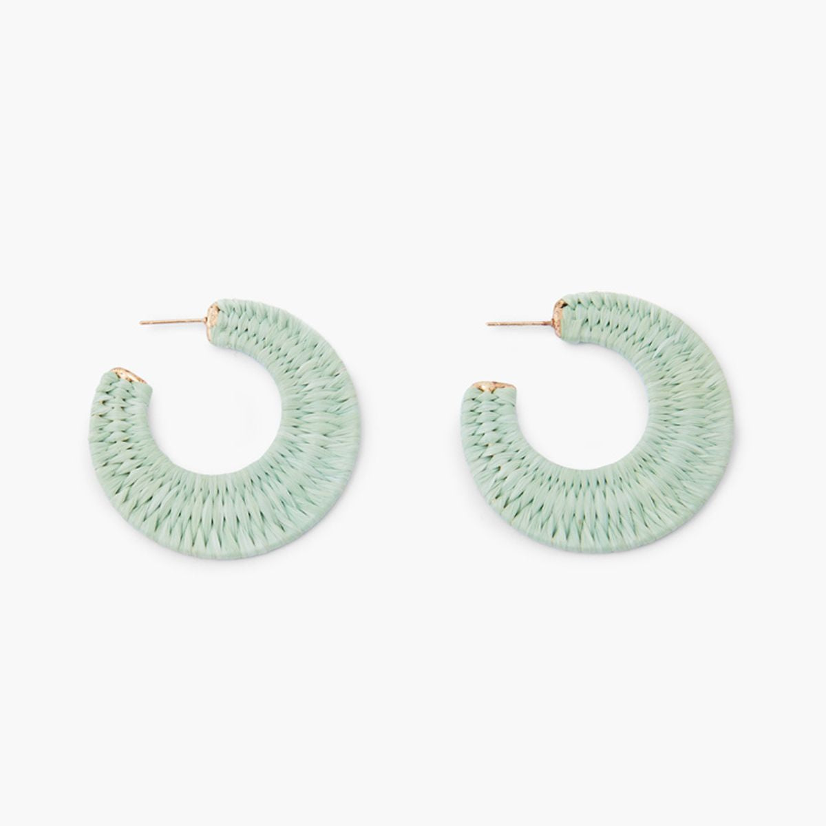 Créoles tissées en raphia