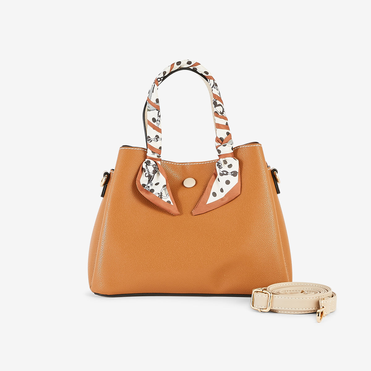 Sac à main camel et foulard
