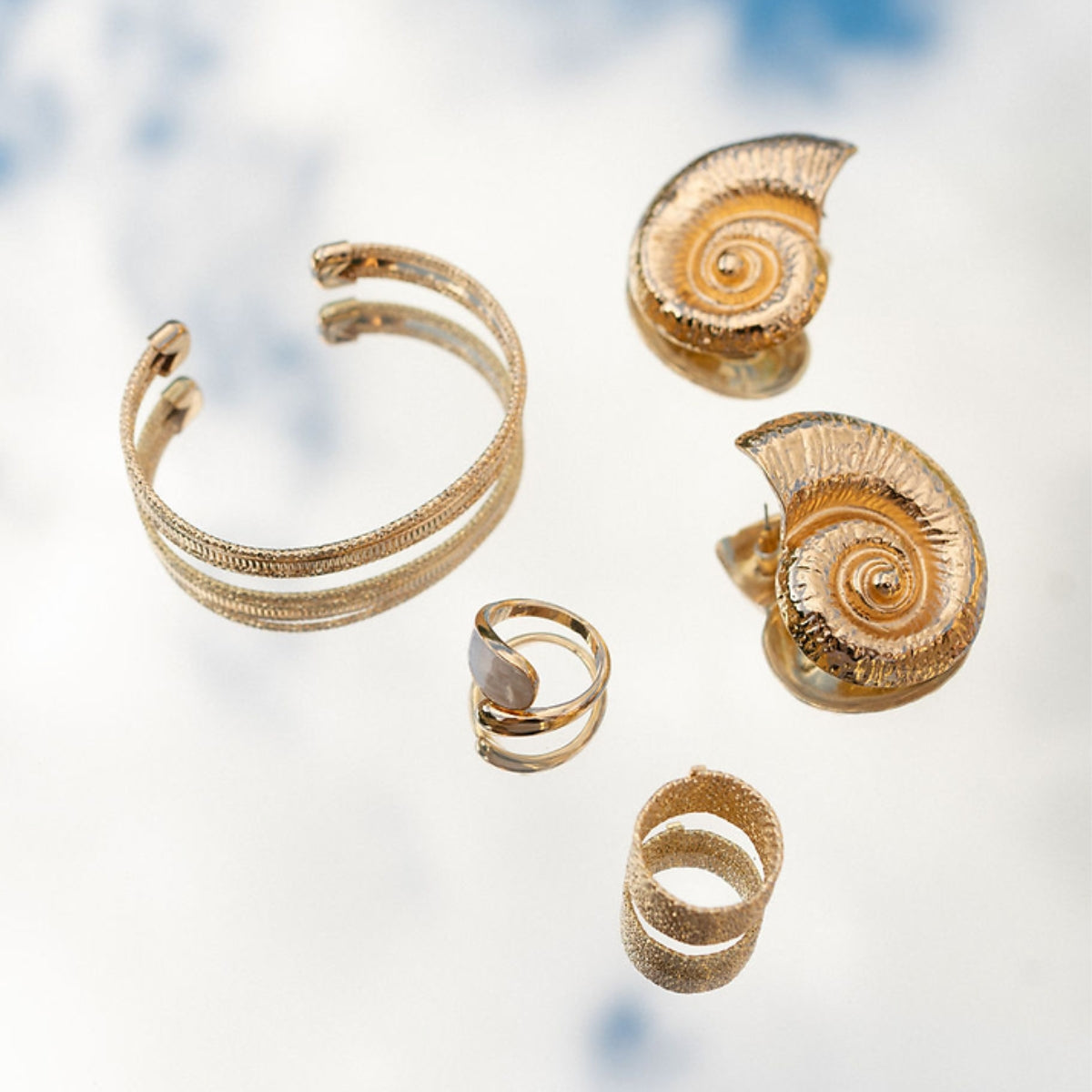Boucles d'oreilles coquillage doré