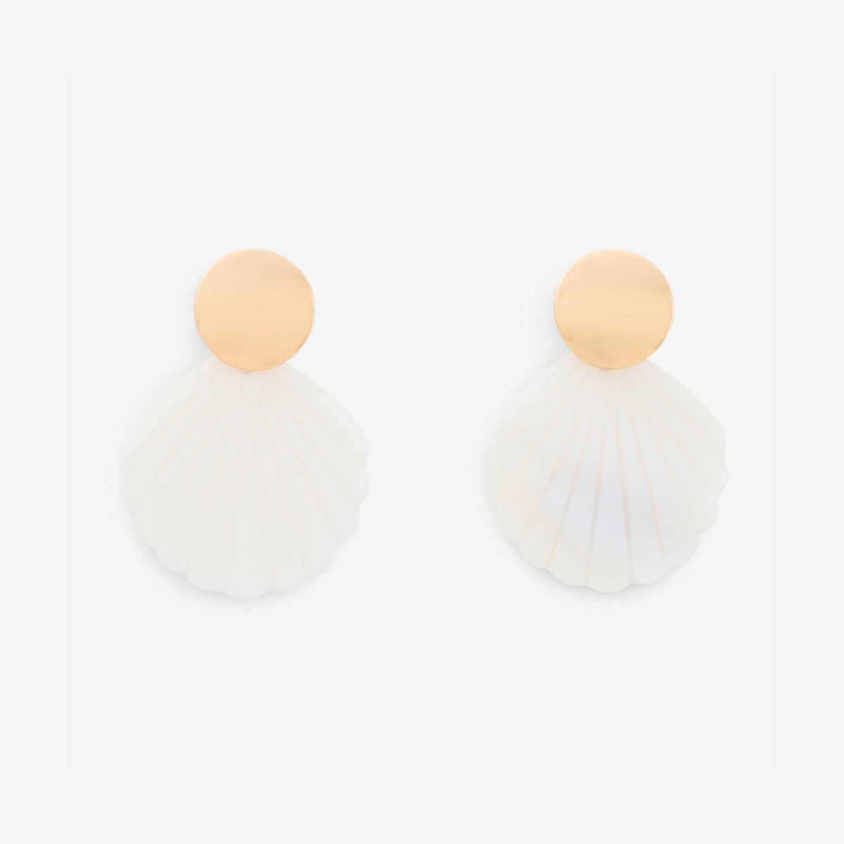 Boucles d'oreilles coquillage blanc