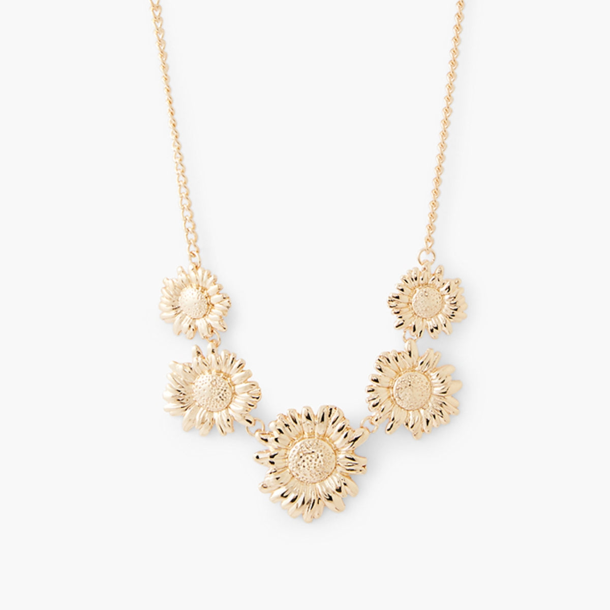 Collier plastron fleur