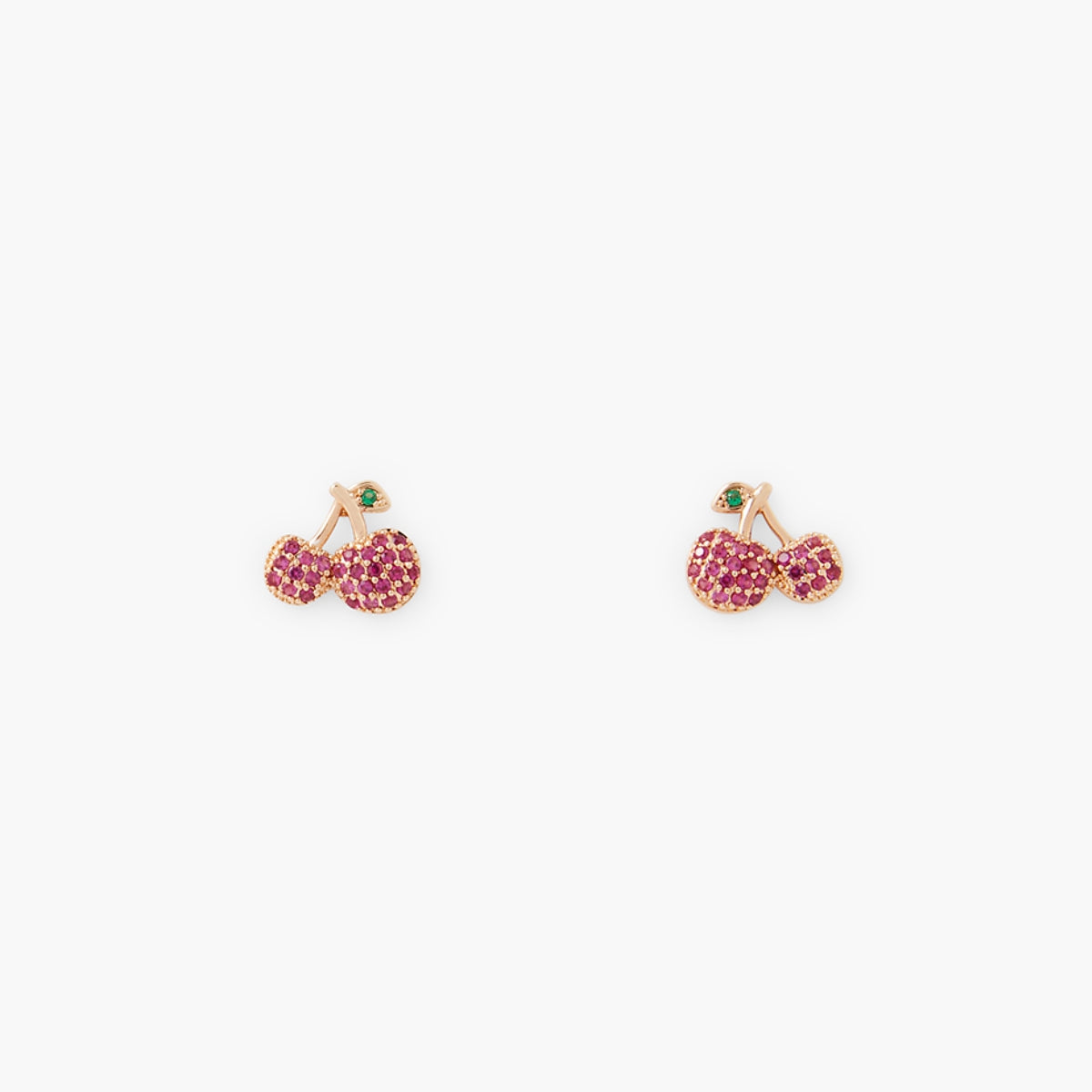 Puces d'oreilles cerises avec zircon