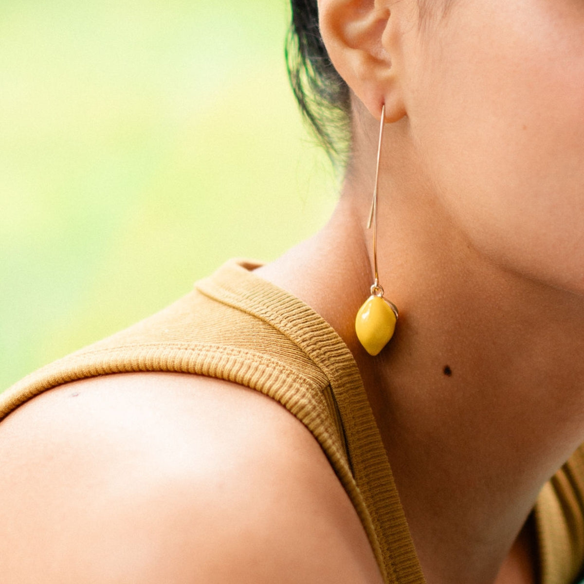 Longues boucles d'oreilles citrons